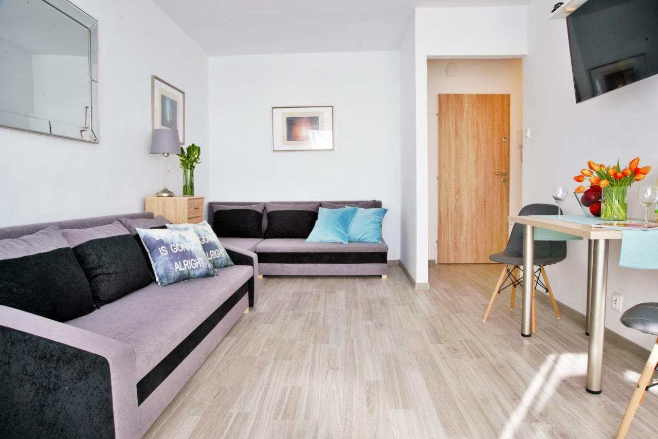 Cozy Base Apartment Гданск Екстериор снимка